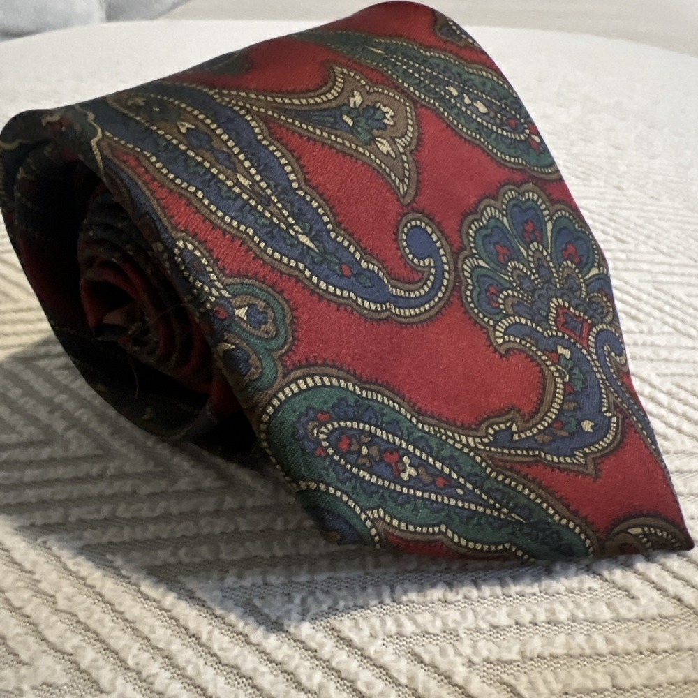 BERT PULITZER Silk Tie RED Paisley Vintage Coll  Edtn  3.75X58" USA Lord&Taylor